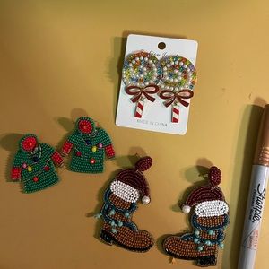 Beaded Christmas earrings.